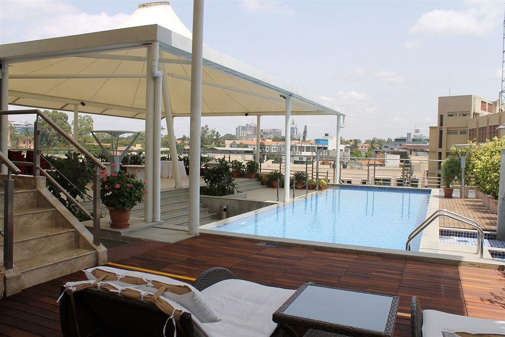 Iris The Business Hotel Bangalore Exterior foto
